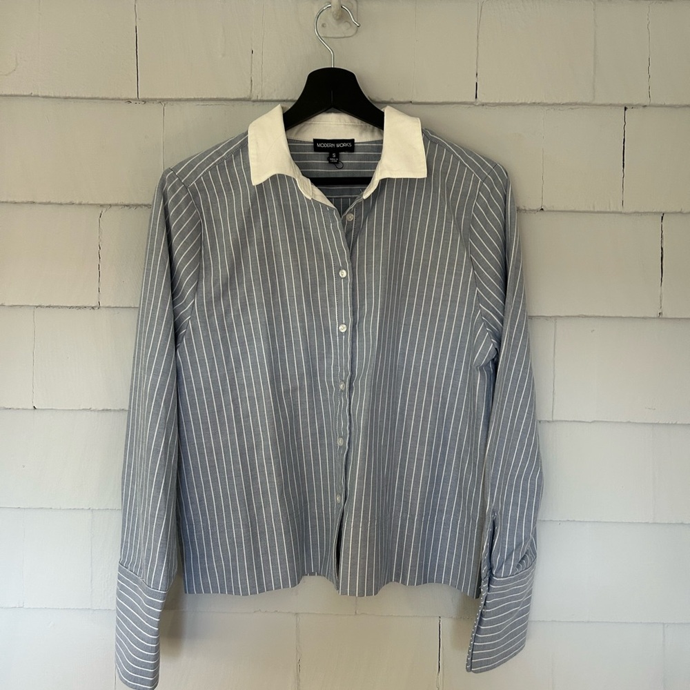 Gray Striped Button-Up Shirt with White Collar